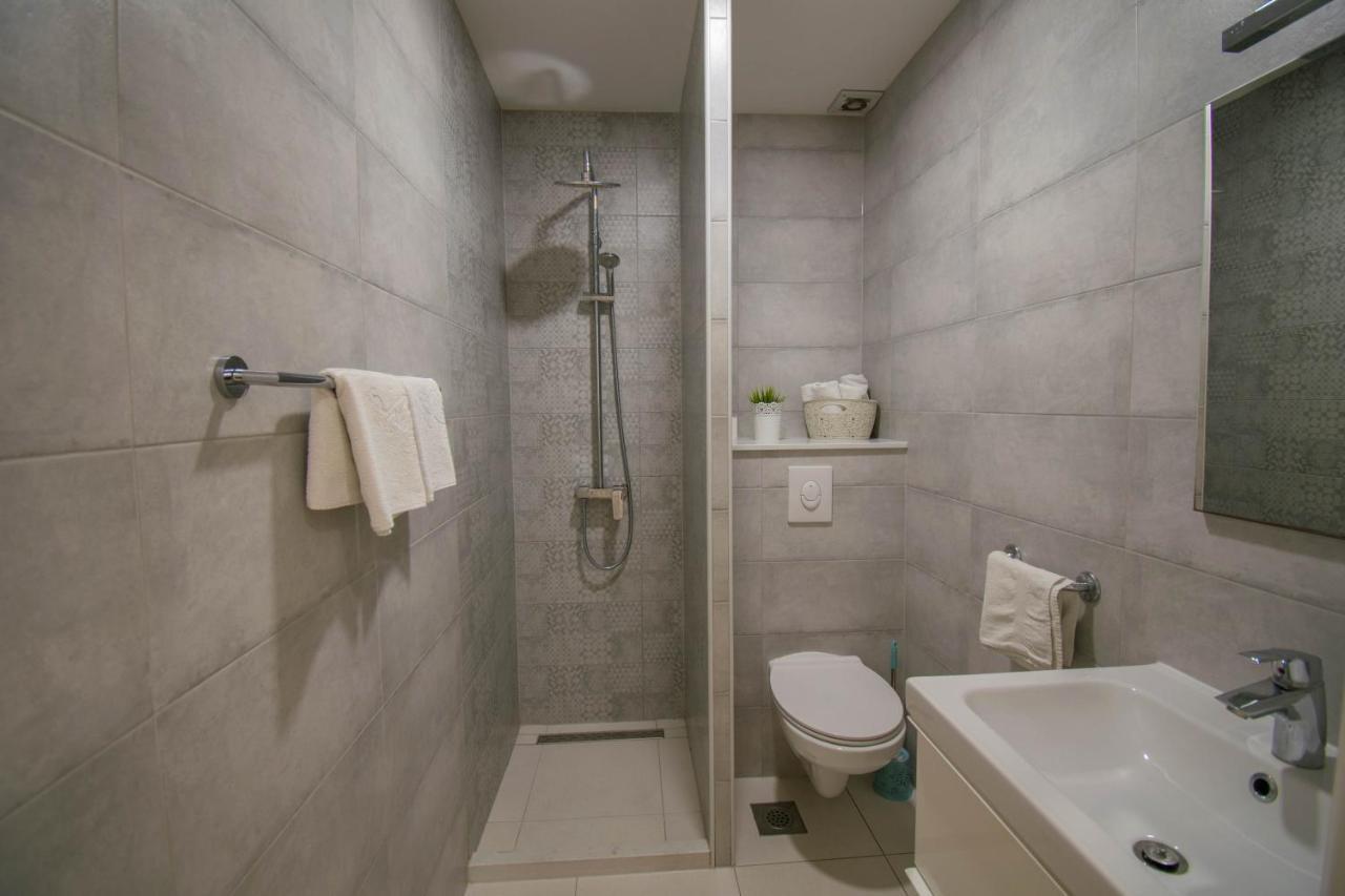 Family Apartment Manuela - Baska Voda Exterior photo
